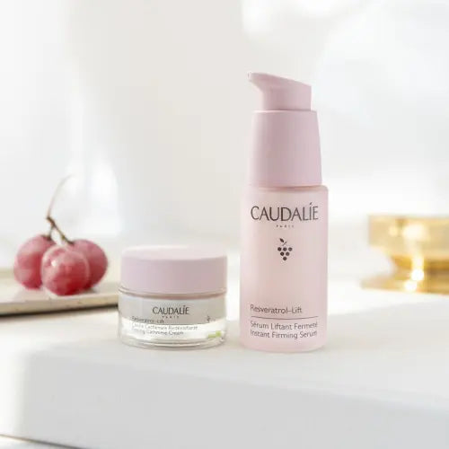 Caudalie - caja de elevación de resveratrol 2022